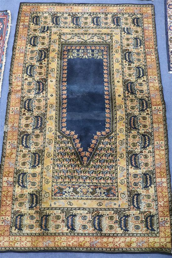 A North West Persian prayer rug 174 x 106cm
